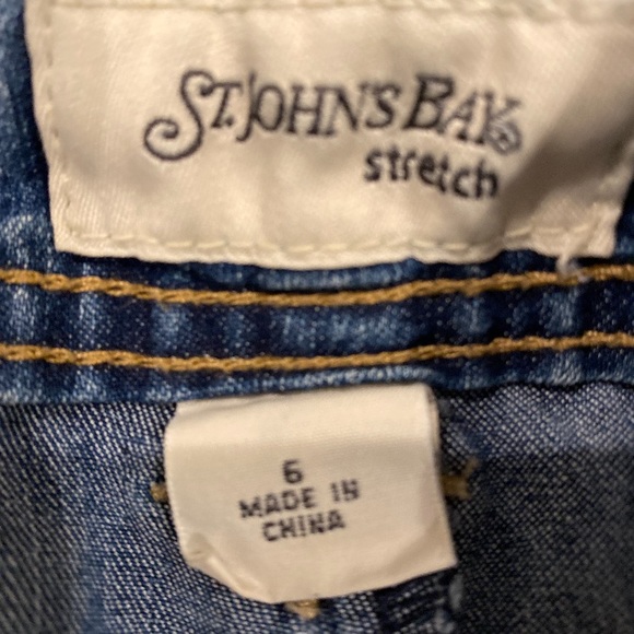 Jean Skort - Picture 2 of 2